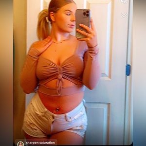 Meet your Posher, Samantha